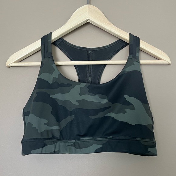{Athleta} Contender Printed Racerback Sports Bra in Black Olive Camo - Small - Picture 1 of 8